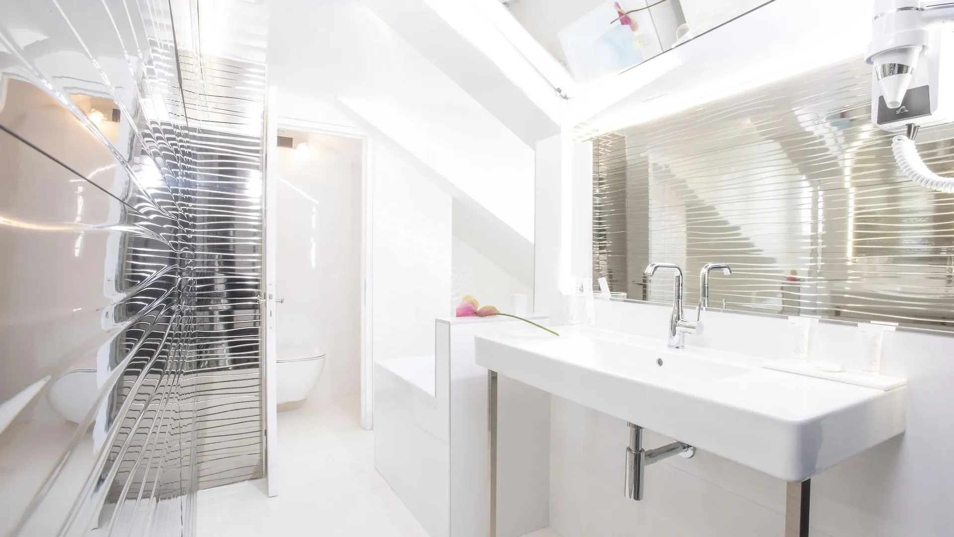 Hotel Icone Paris